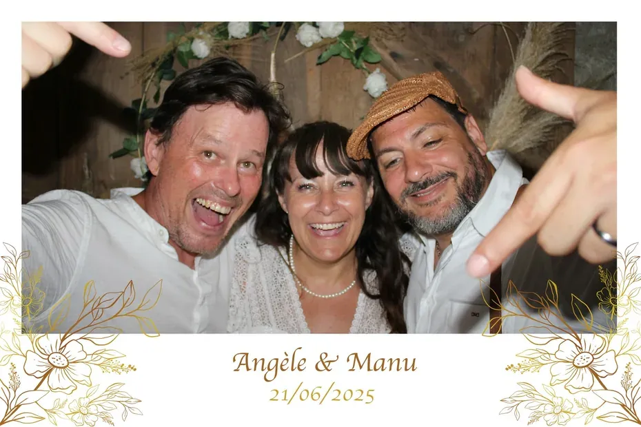 Masque d'impression photobooth, mariage : dorures et calligraphie, pour une réception habillée